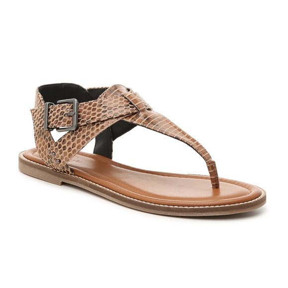 Crown Vintage Paxley Thong Ankle Strap Sandals - Picture 2 of 9